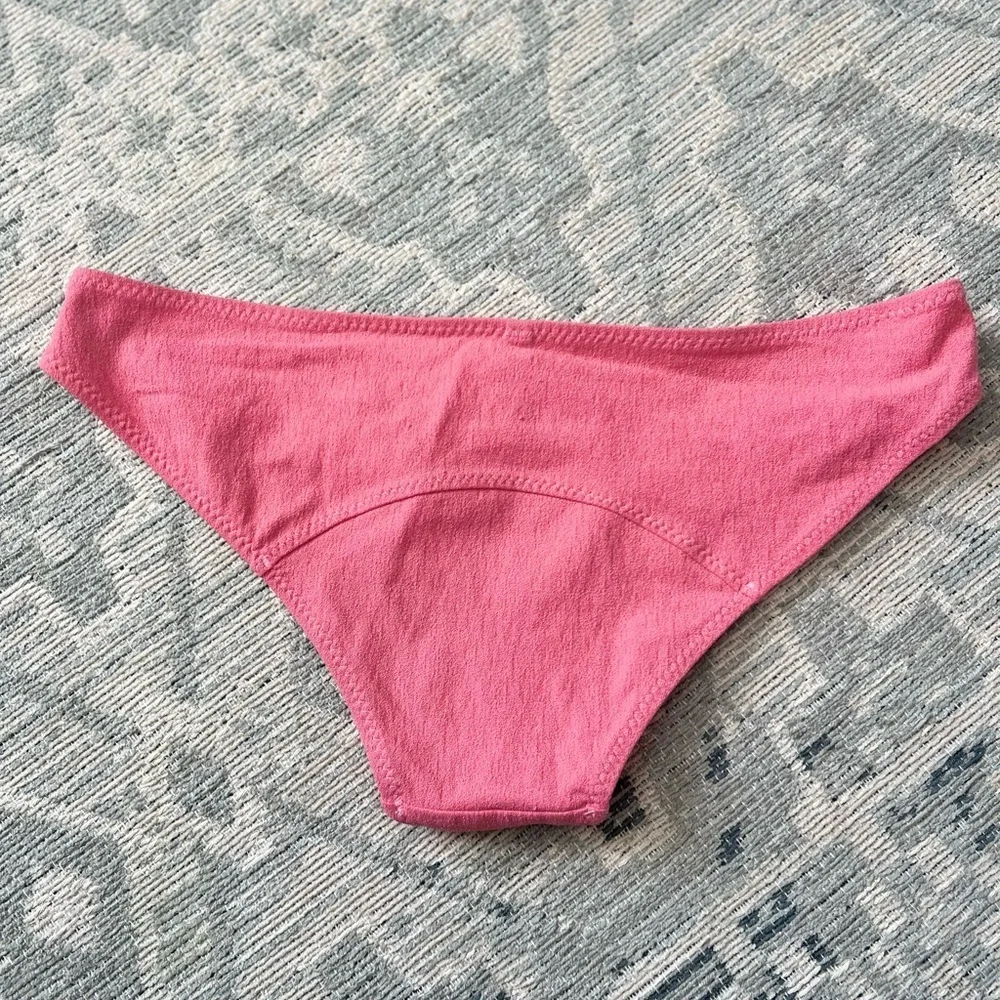 Lisa Marie Fernandez Size II (2) • Pink Stretch Swimwear Bikini Bottoms.